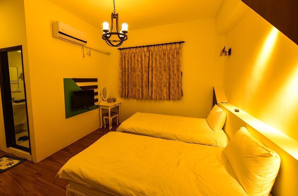 Summer Travel B&B T'ai-tung Extérieur photo